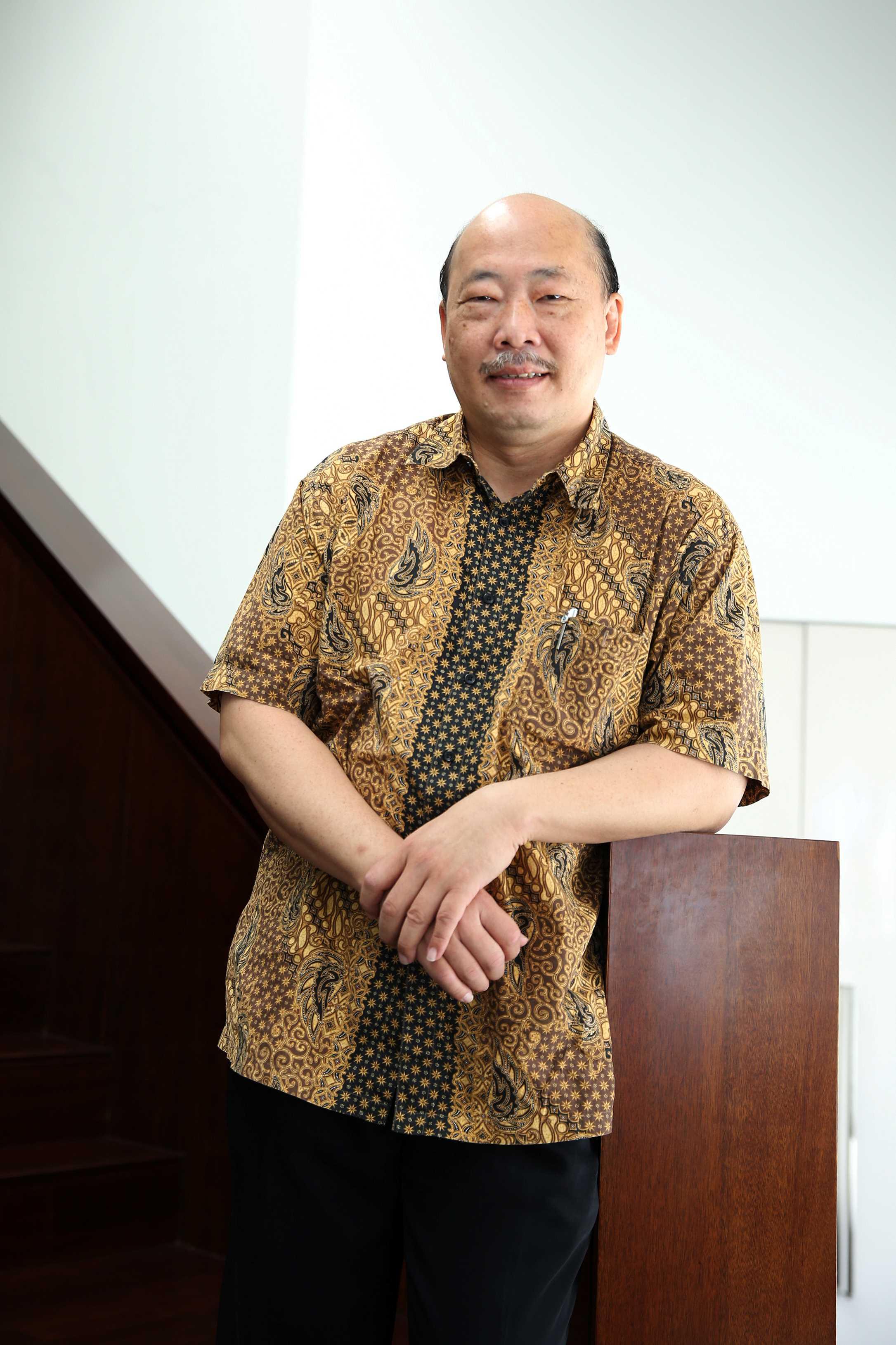 budi-hermawanw.jpg