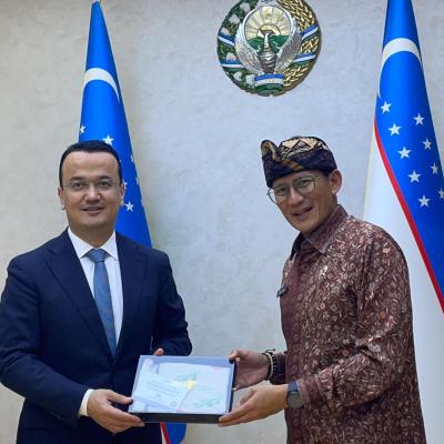 PARIWISATA BERKELANJUTAN JADI MASA DEPAN INDONESIA