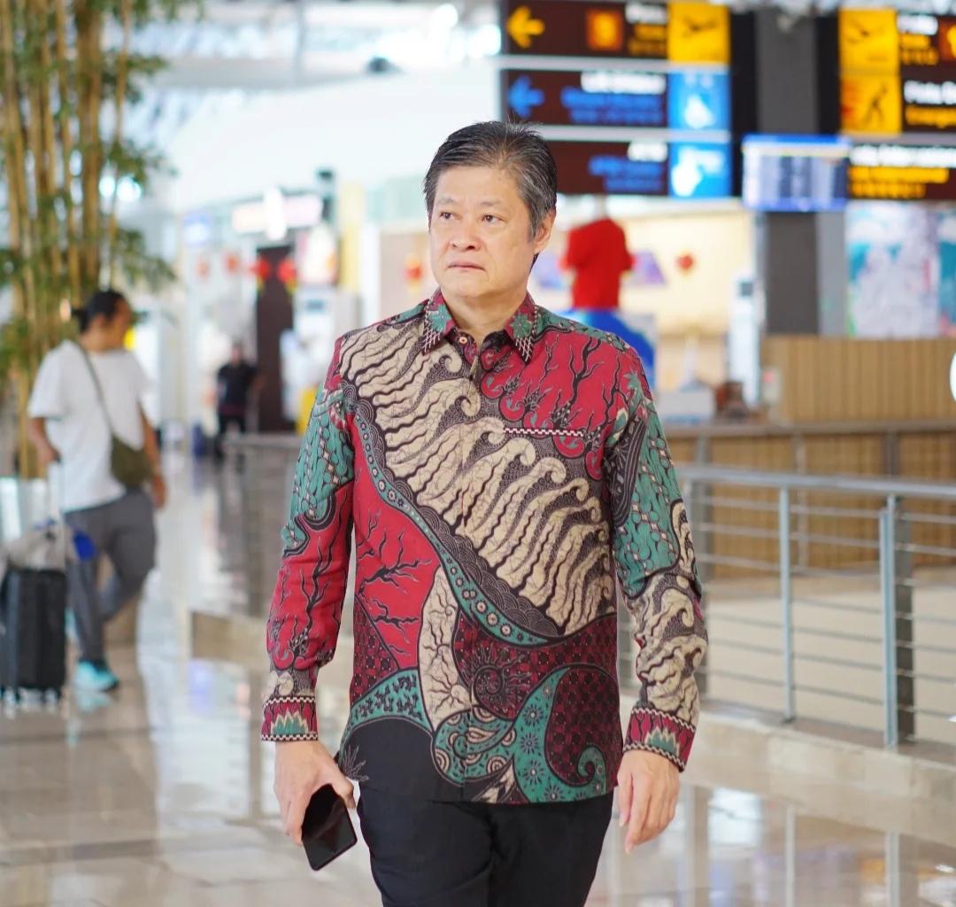 sekjen-raymond2.jpg